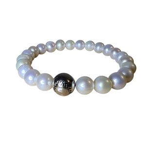 Faux pearl bracelet with silver baseball softball bead charm NWOT